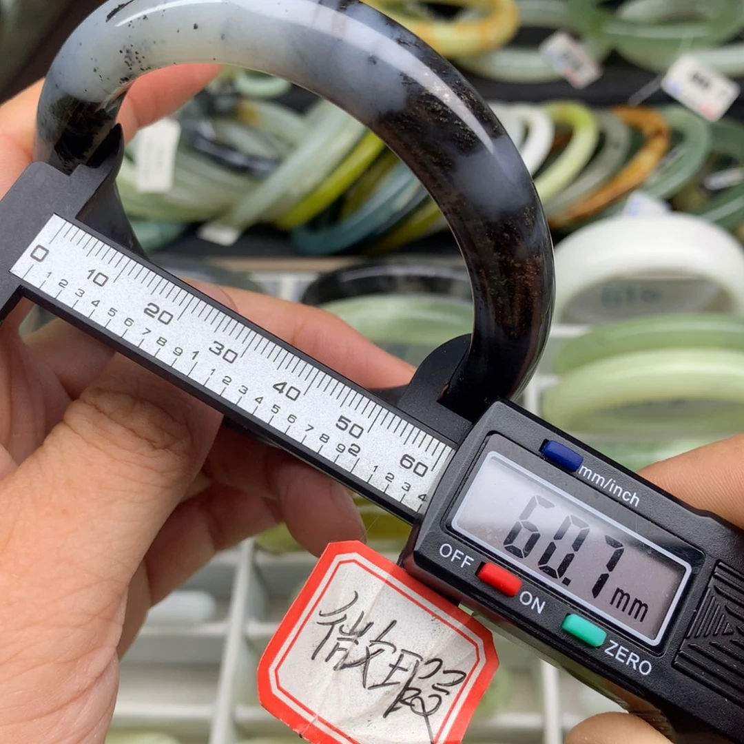 未镶嵌蛇纹石玉手镯662