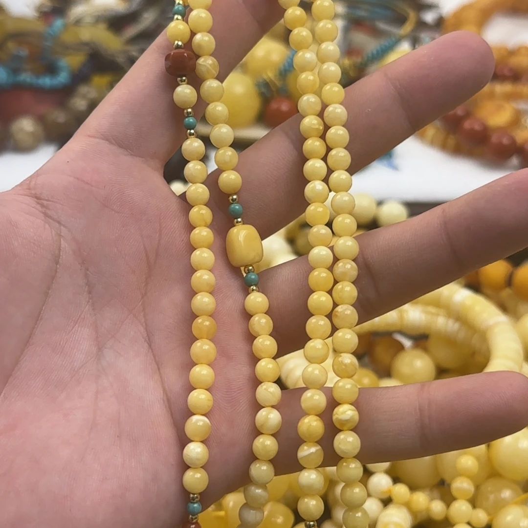 琥珀未镶嵌颈饰琥珀蜜蜡