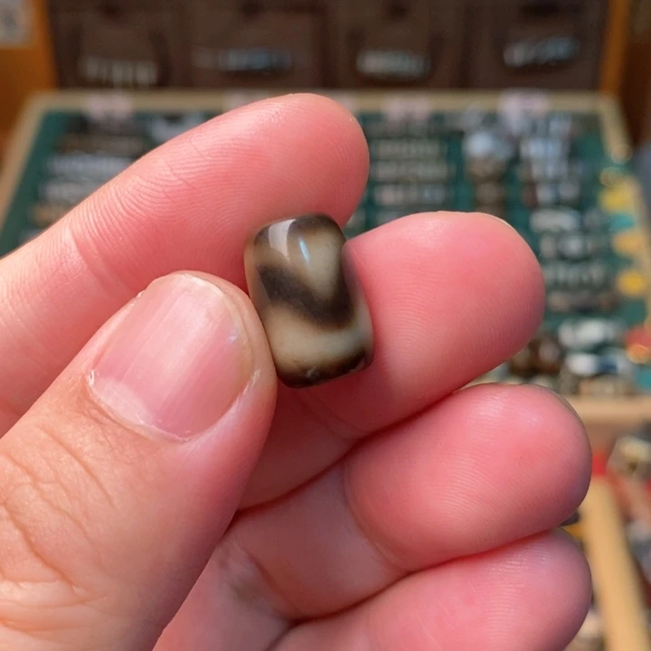 未镶嵌玛瑙/玉髓珠宝半成品