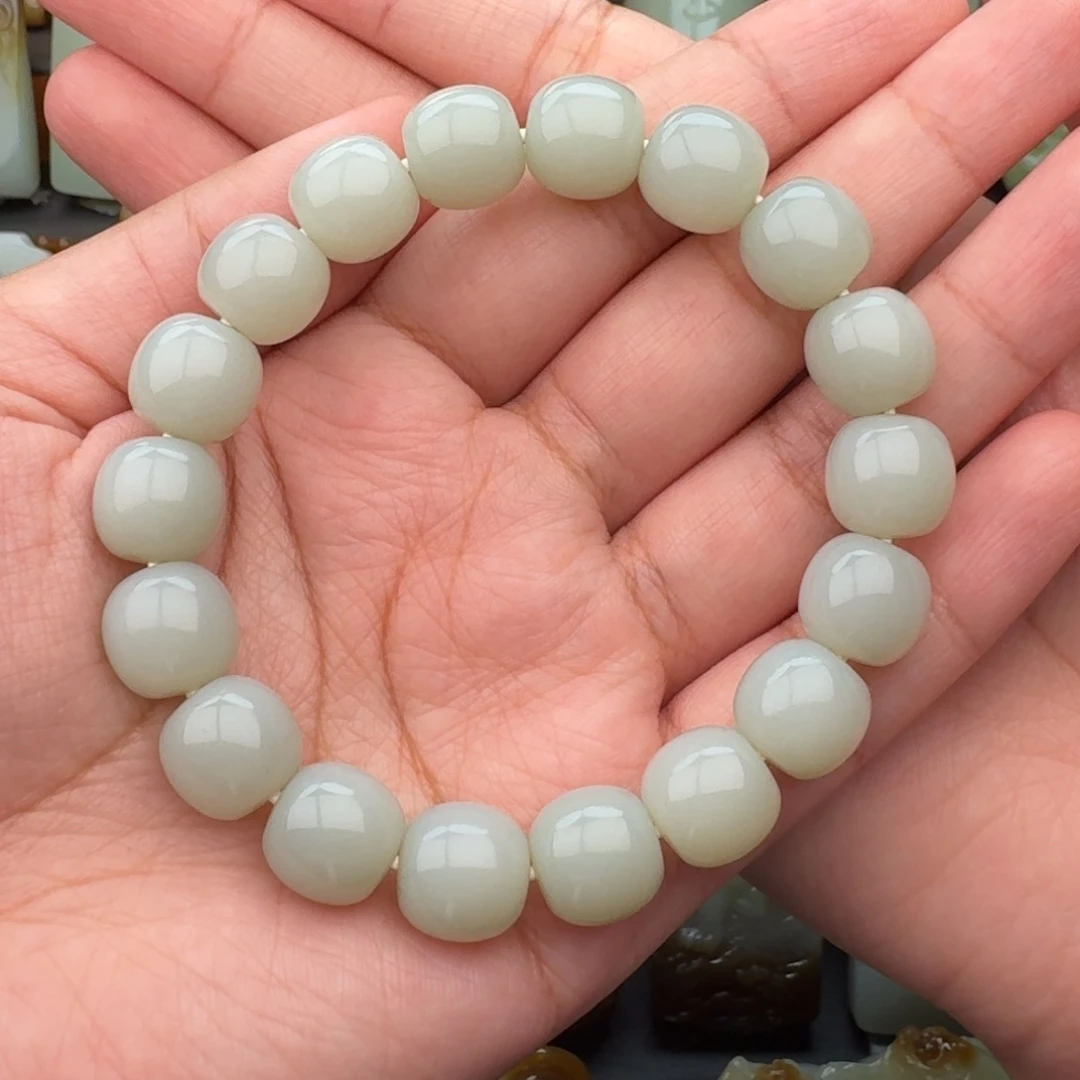 今***天和田玉未镶嵌手串