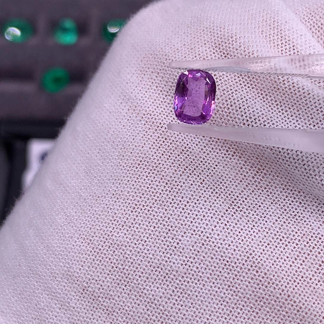 彩色蓝宝石裸石9987899958758