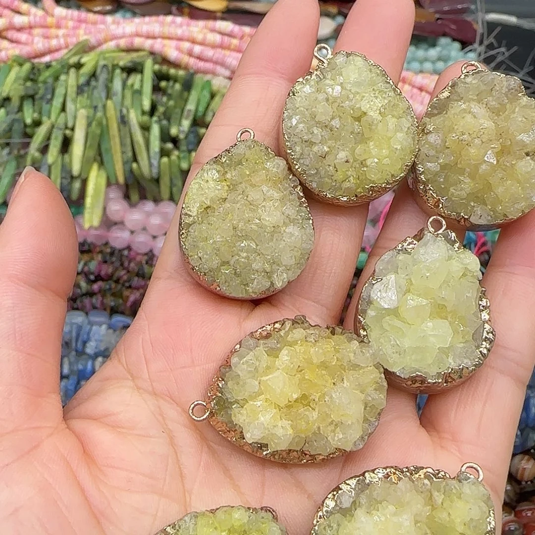 玛瑙/玉髓合金珠宝半成品晶牙吊坠一个黄