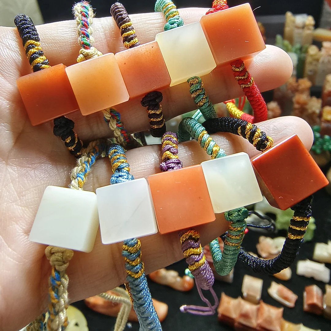 老挝石穿戴印1.0~1.28cm左右手链329号