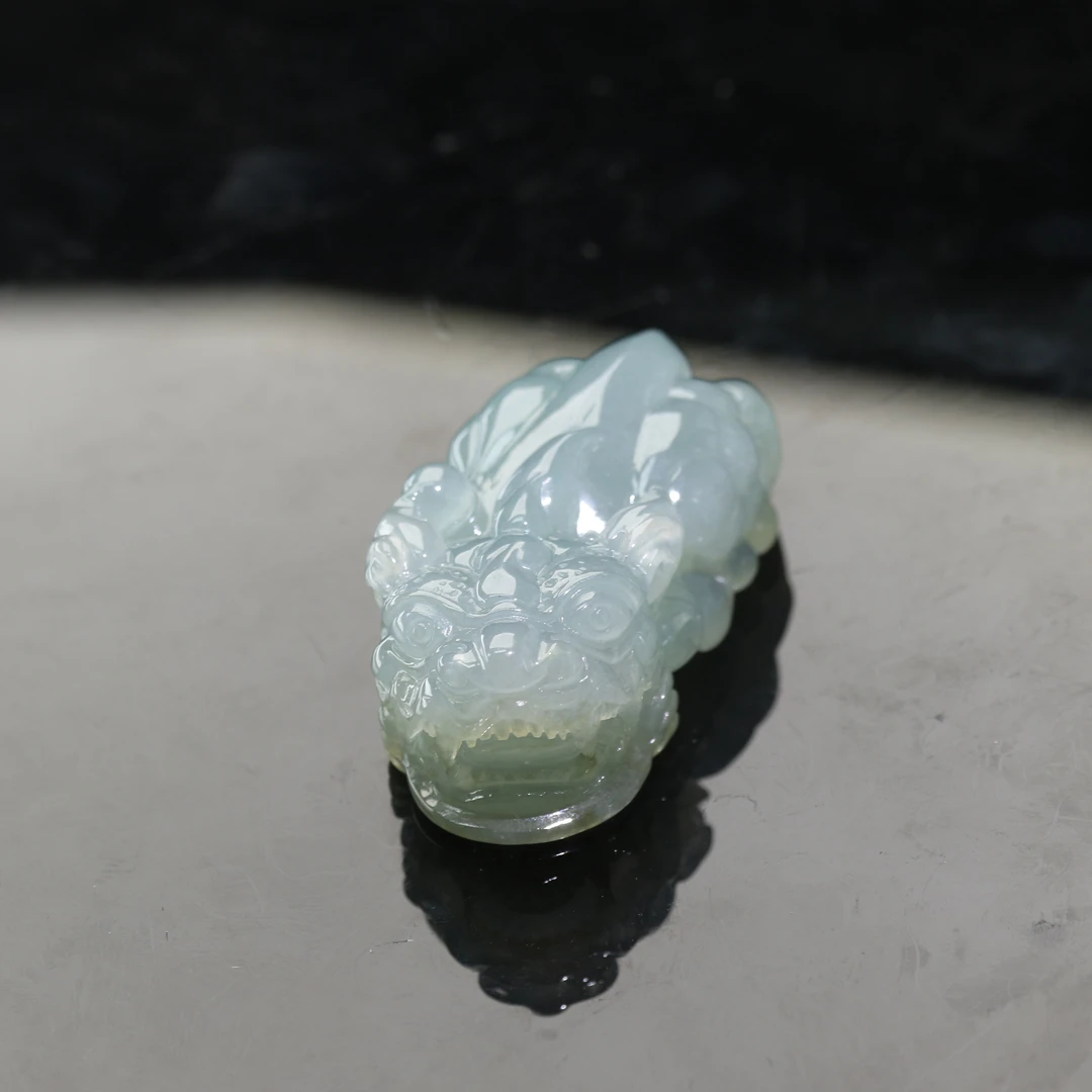 48天然缅甸翡翠A货晴水貔貅/801366/上海嘉禾拍卖