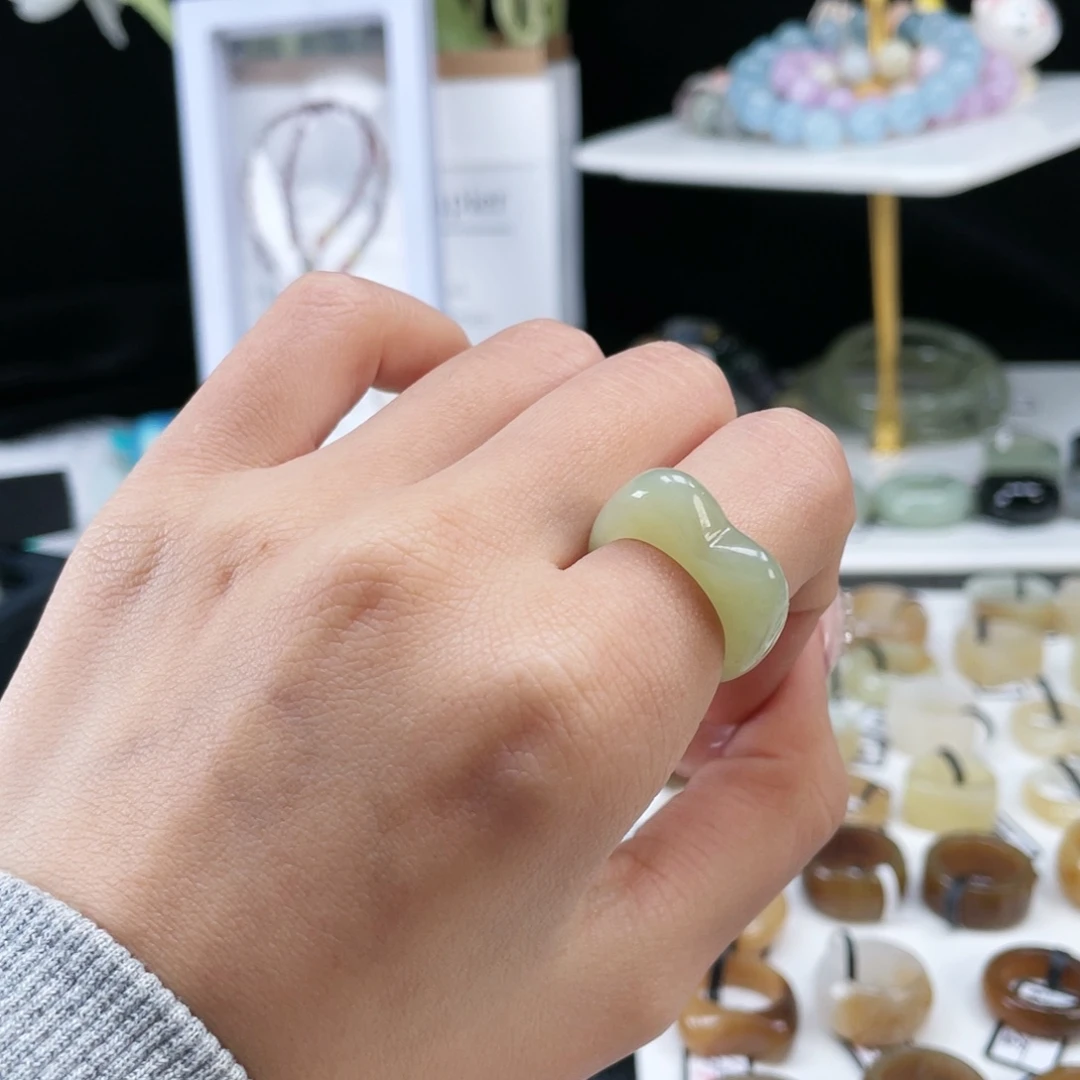 和田玉（糖玉）未镶嵌戒指P91晴水猫耳朵16不退换