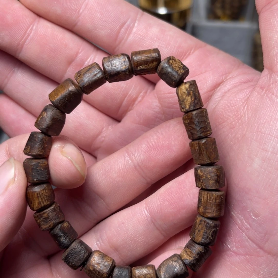 沉香手串白***糖《壹世香傳》老惠安九分沉随形单圈3.8g