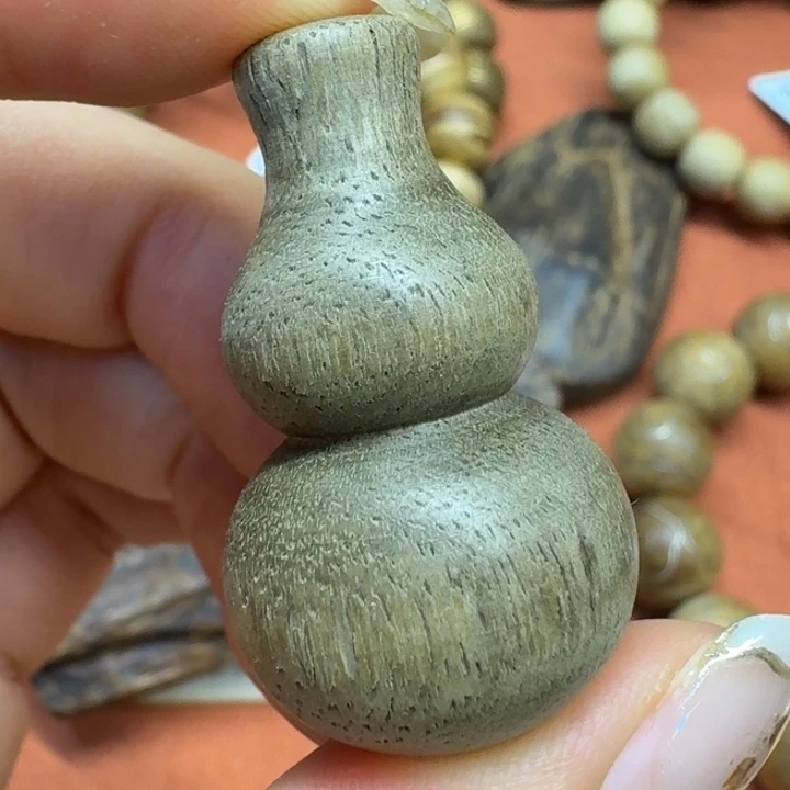 大叶紫檀（黑酸枝木类）