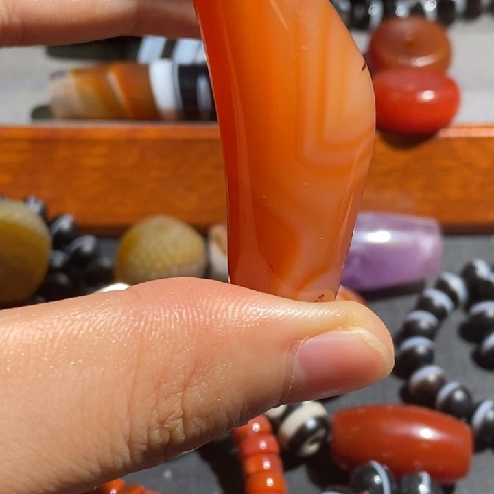 未镶嵌颈饰玛瑙/玉髓