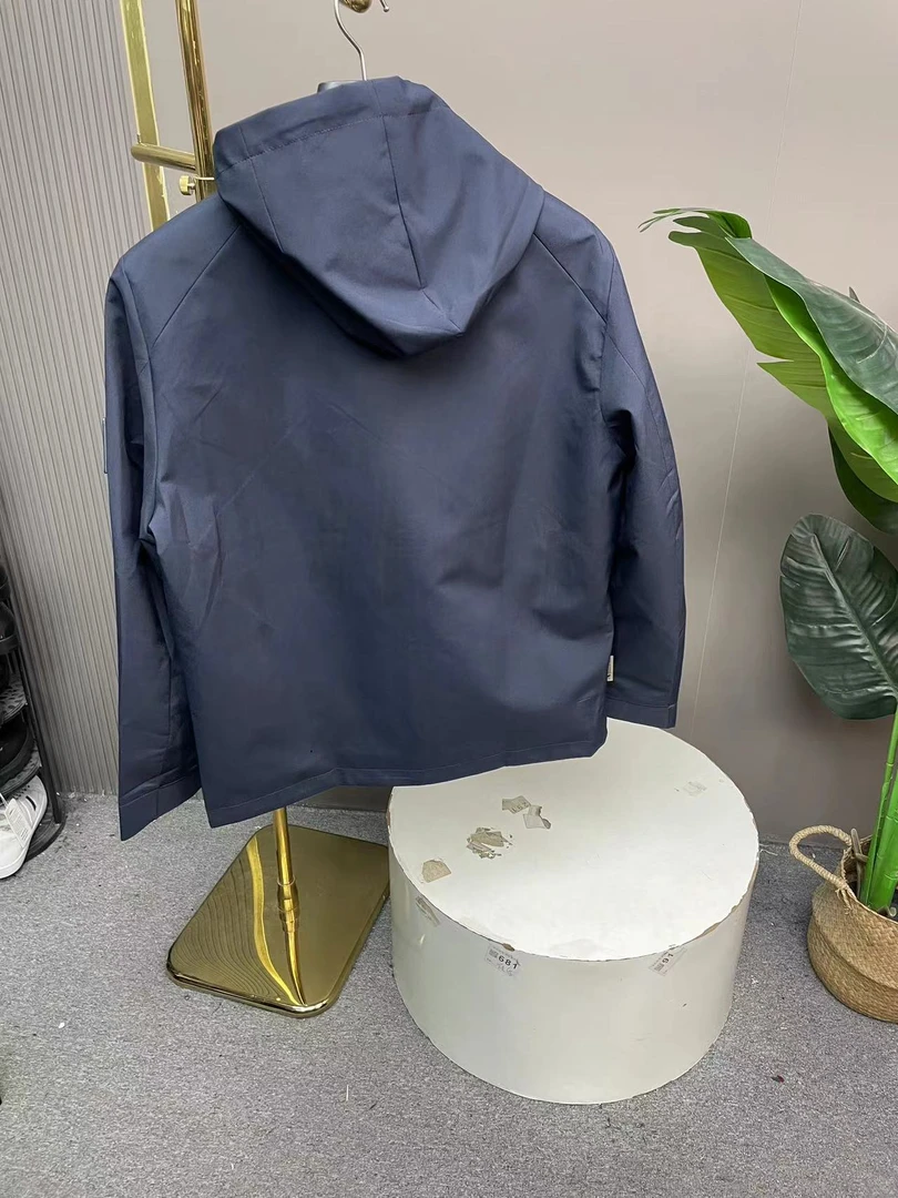 【2002雅冲锋衣】男士秋冬款百搭保暖冲锋衣夹克