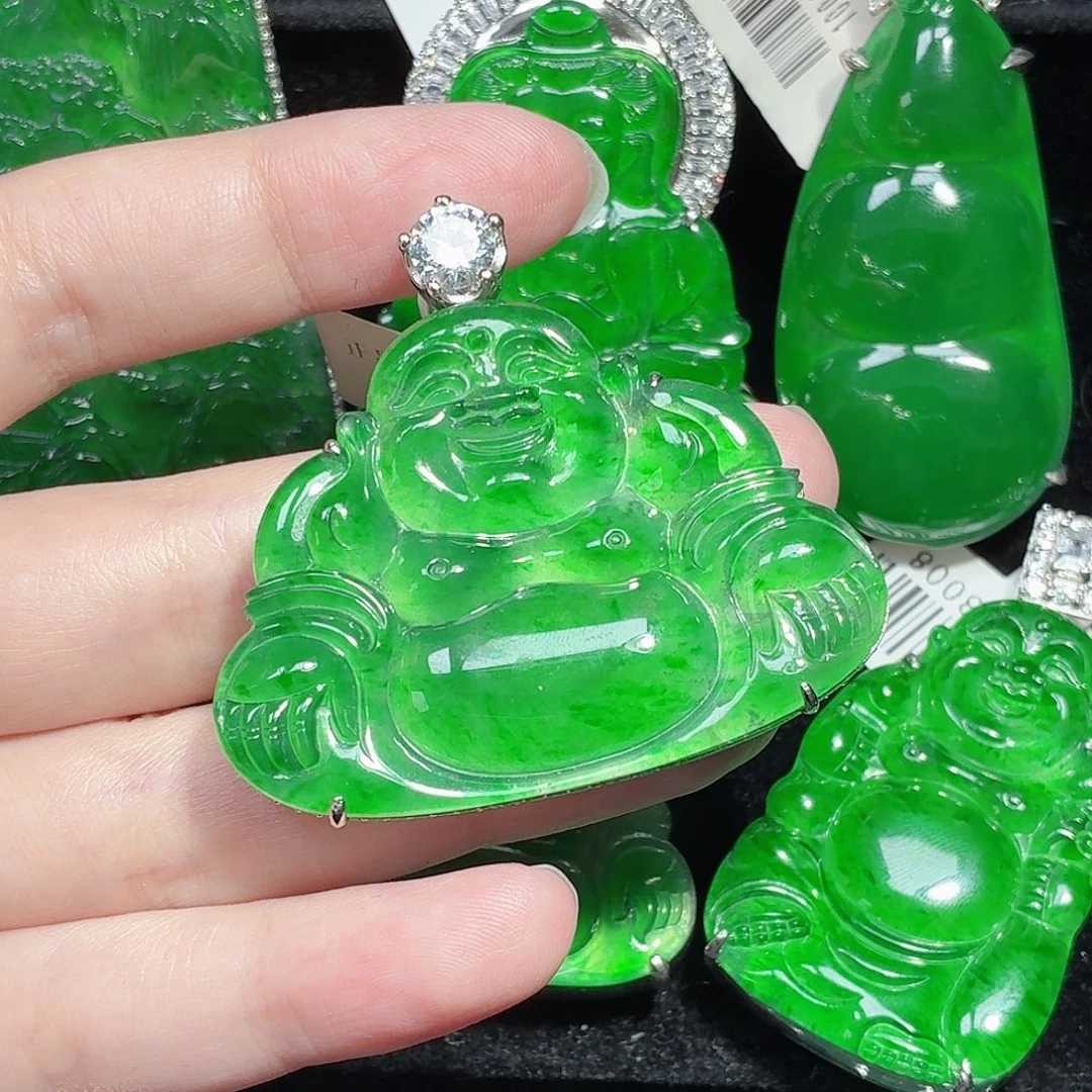 翡翠未镶嵌颈饰天然A货翡翠