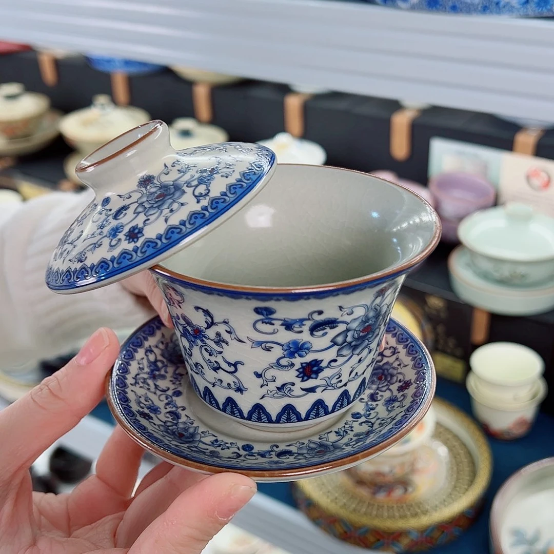 盖碗很漂亮，我很喜欢