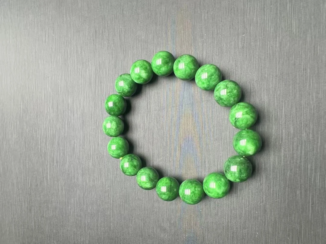 M18时尚经典精品手链Y饰品