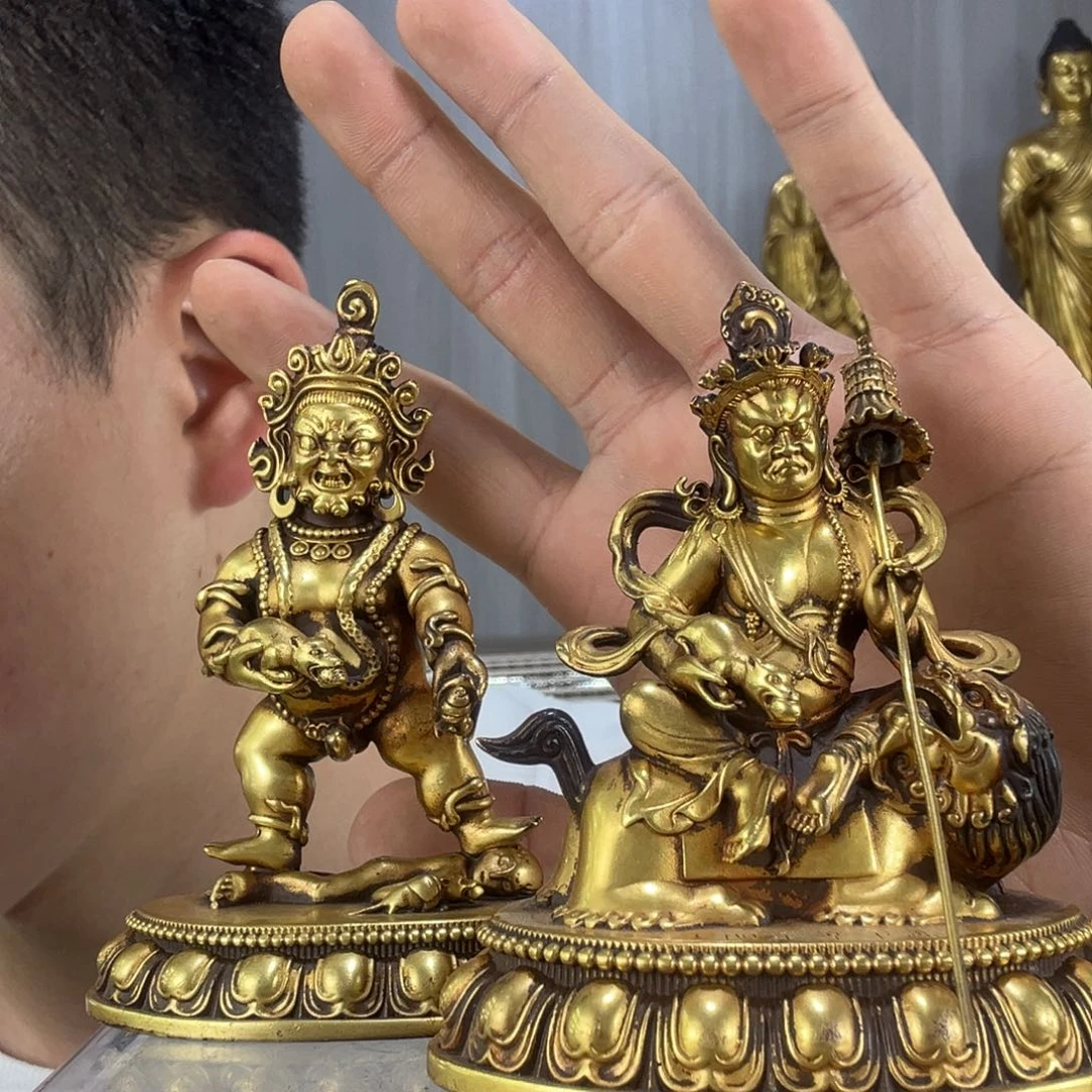 随*啦佛像的造型和造型