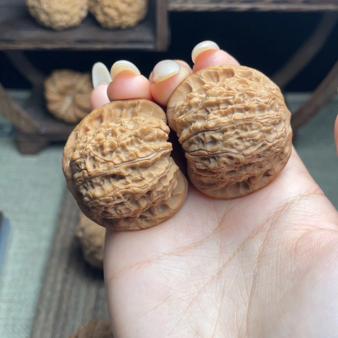 文玩核桃吊坠血麒麟41 全品白茬精配克重打手