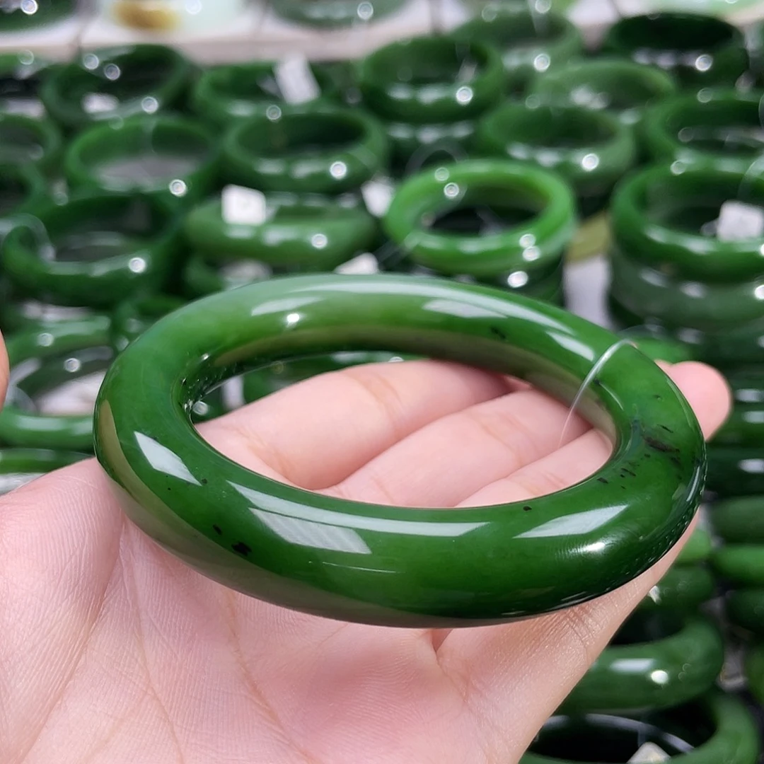 和田玉（碧玉）手镯未镶嵌