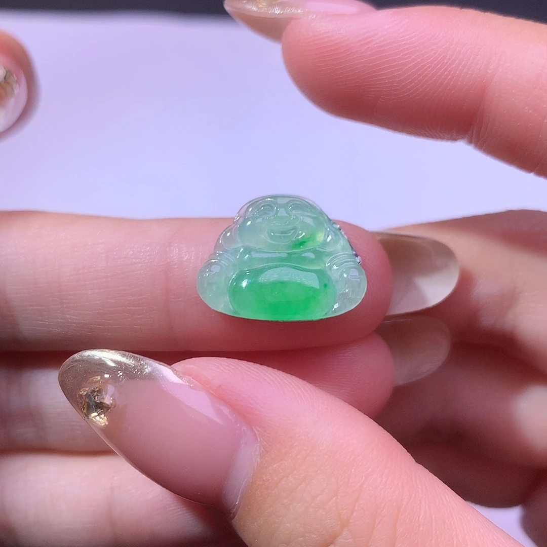 翡翠挂件未镶嵌佛公