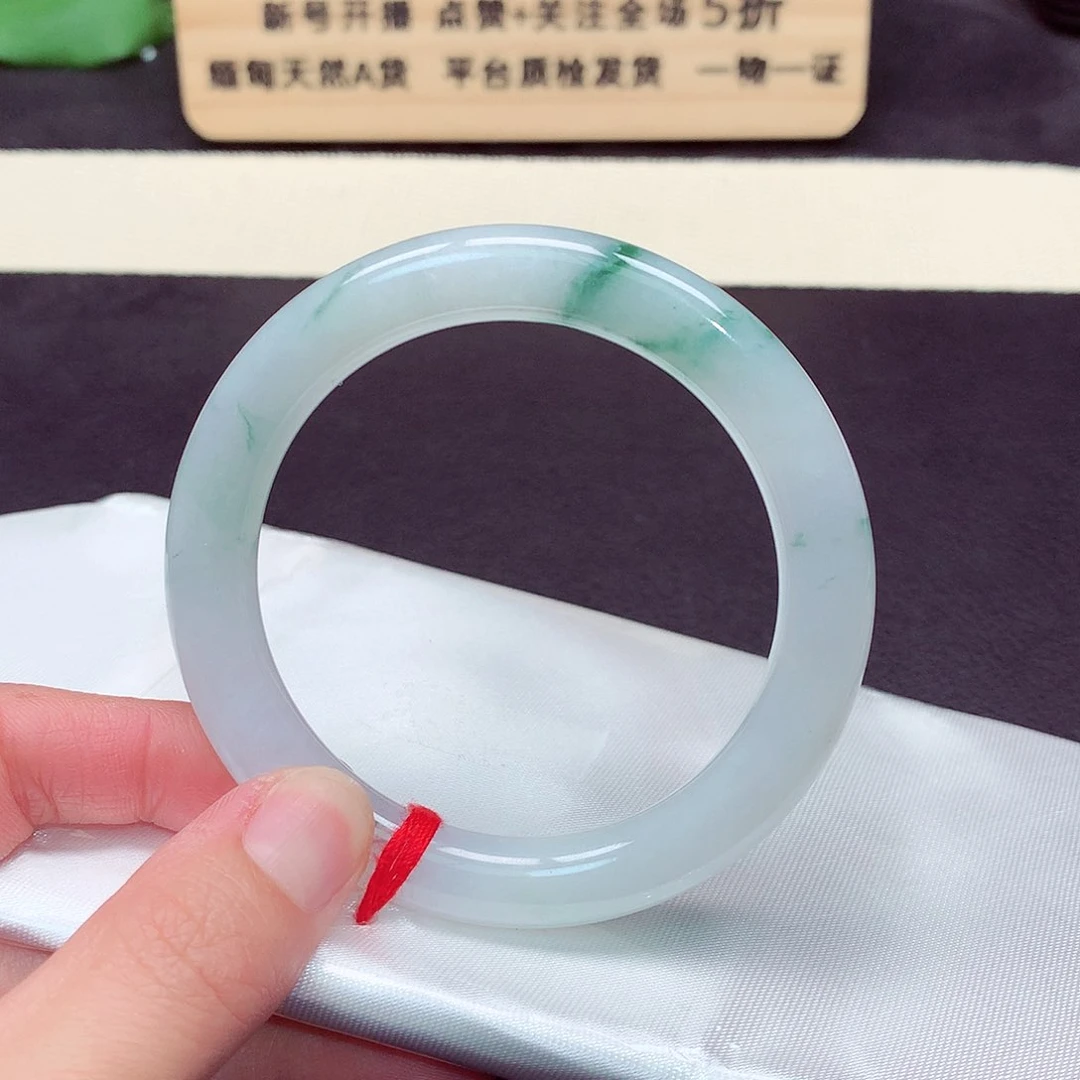 翡翠手镯未镶嵌2014号