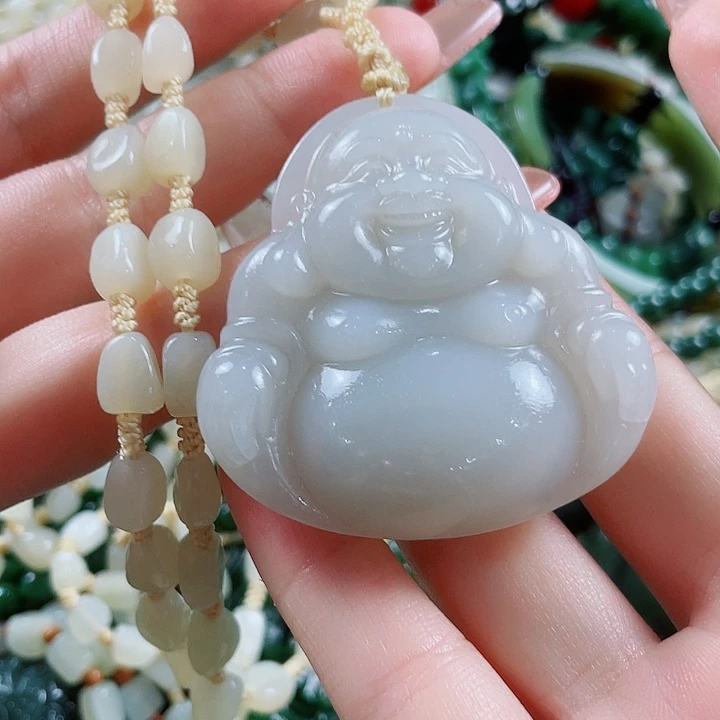 颈饰未镶嵌和田玉