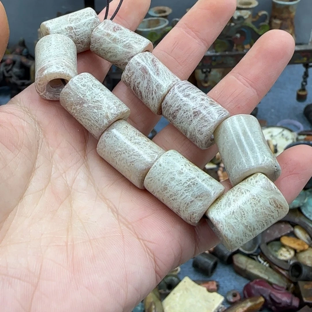 未镶嵌和田玉（糖玉）挂件
