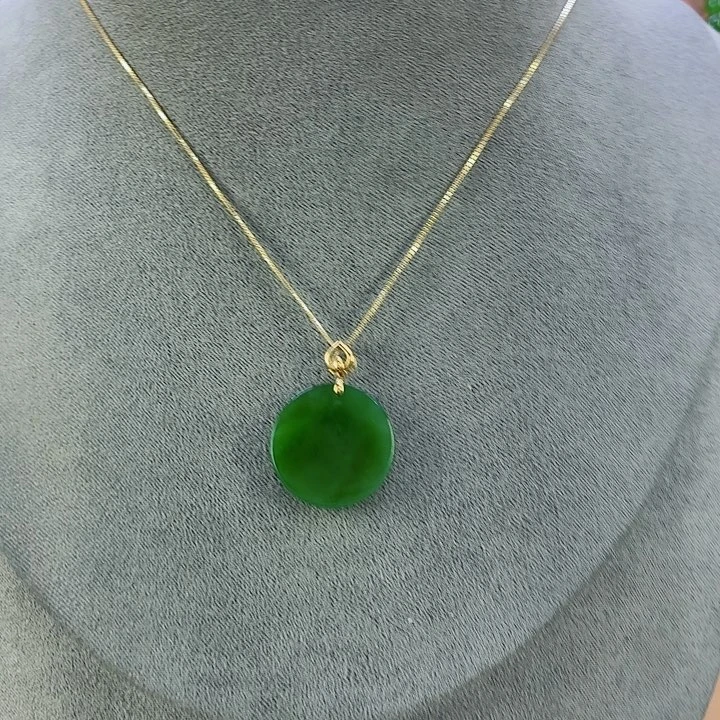 吊坠(赠链)18K金镶嵌和田玉