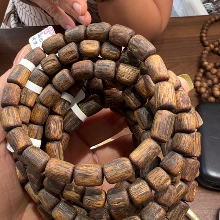 手串沉香乌身6克卡7多样性发1条