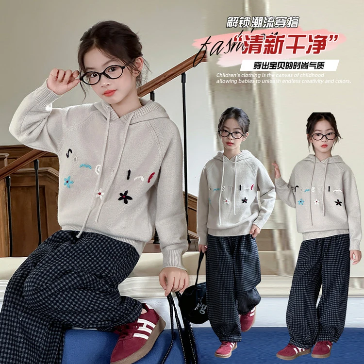 童装 毛衣/针织衫百搭刺绣女童中大童字母