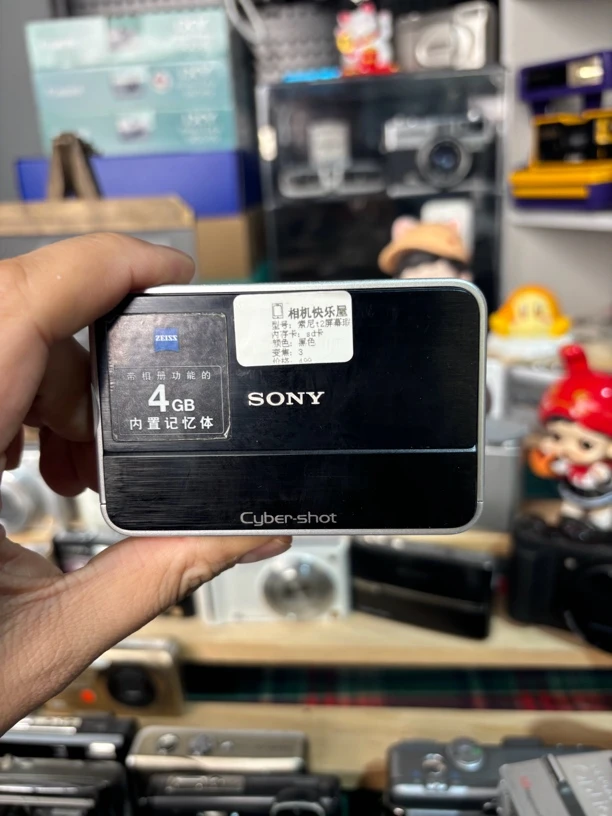 9新 Sony/索尼 t2 自带4g内存 no退no换屏幕瑕疵