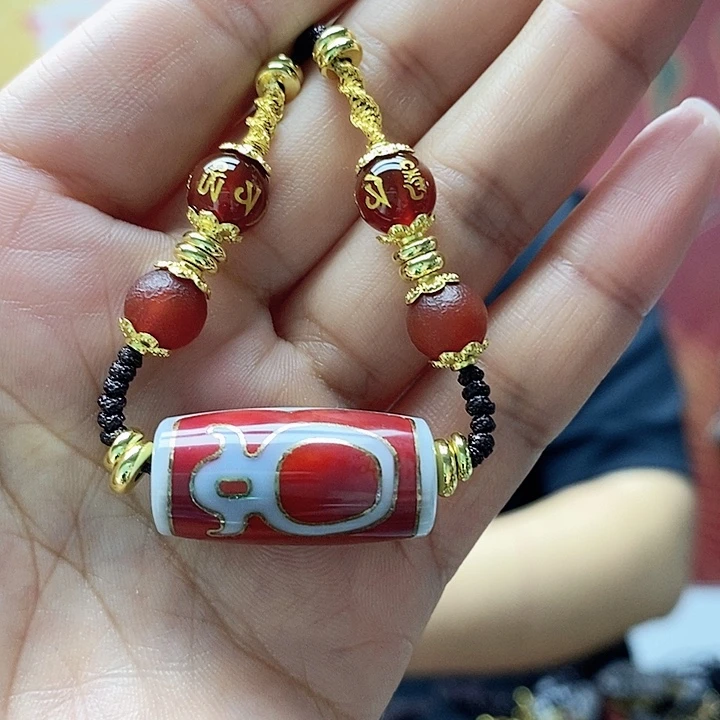 玛瑙/玉髓颈饰合金