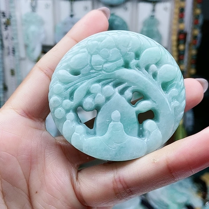 翡翠未镶嵌颈饰翡翠