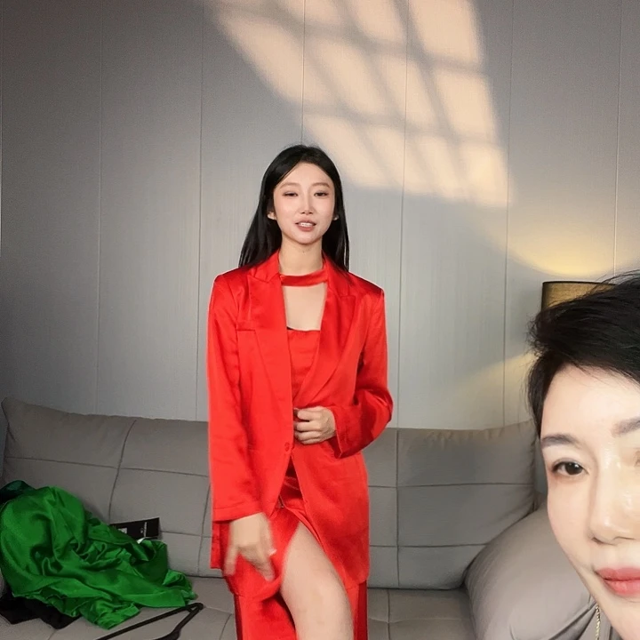 套装哦哦哦哦哦哦哦哦哦哦哦