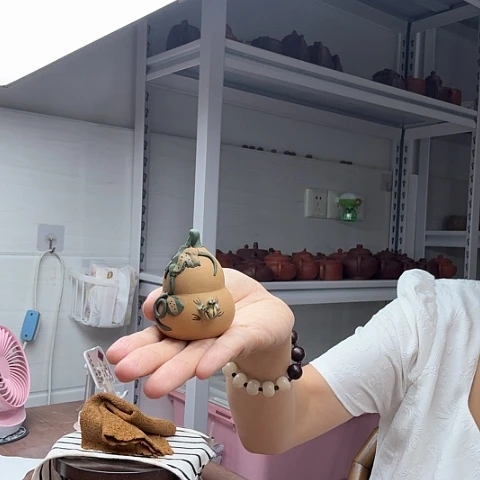 段泥喷水茶宠茶宠