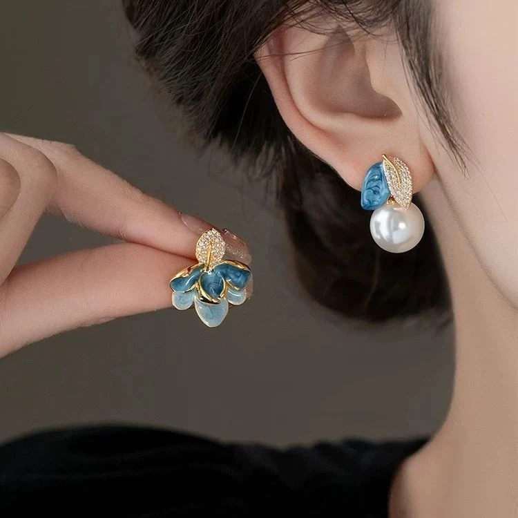 铜合金耳饰 新中式不对称耳环高级树叶耳钉复古百搭情人节礼物