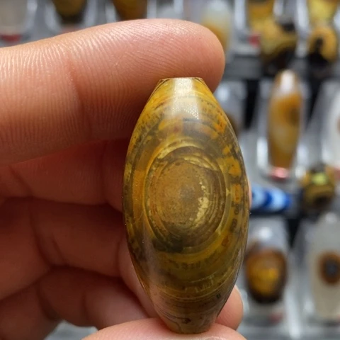 未镶嵌玛瑙/玉髓珠宝奇石