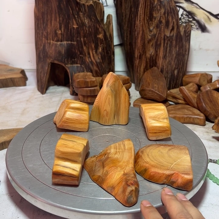 薛***涛木一物一拍风化摆件100元