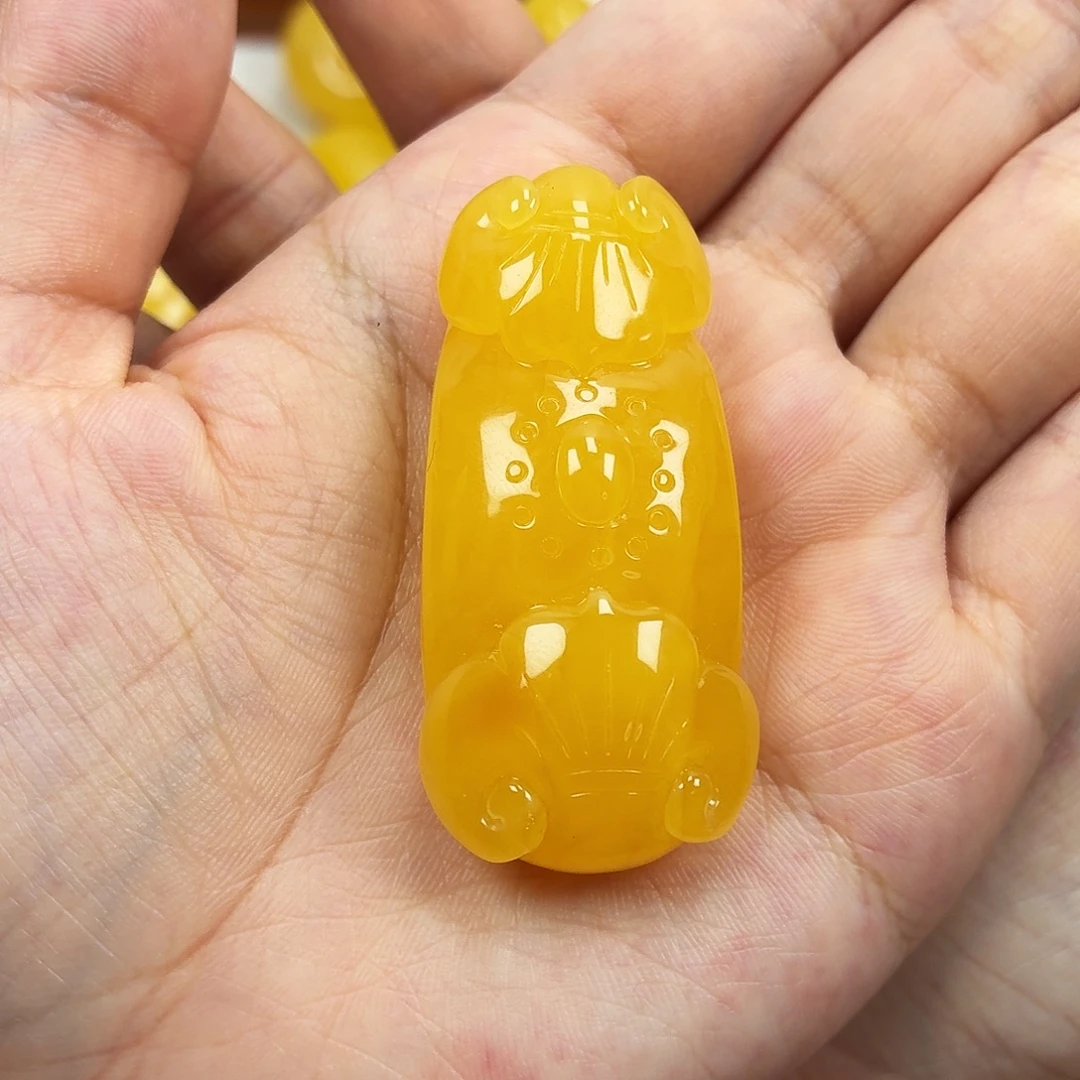 蜜蜡颈饰未镶嵌焦皮妖花如意