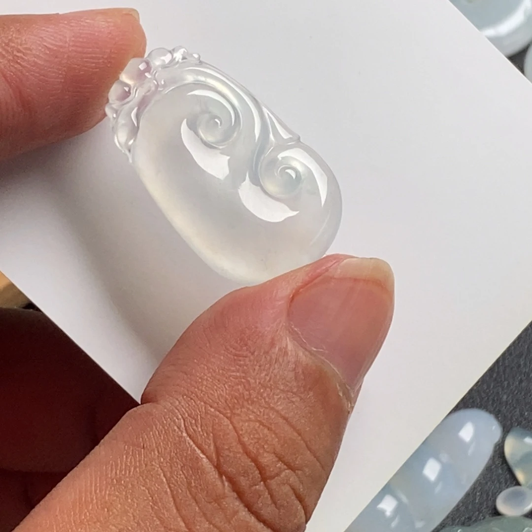 翡翠未镶嵌颈饰天然