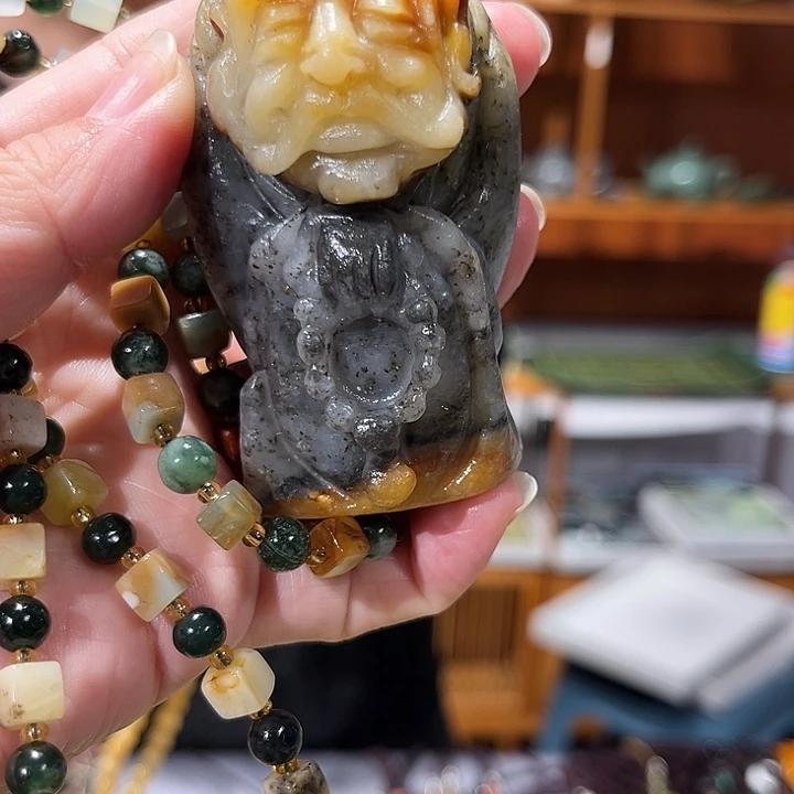 未镶嵌岫玉毛衣链