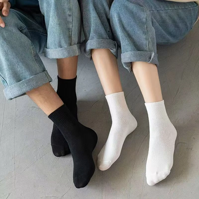 韩版吸汗胖脚袜子袜子中筒袜情侣黑色薄款纯色透气防臭