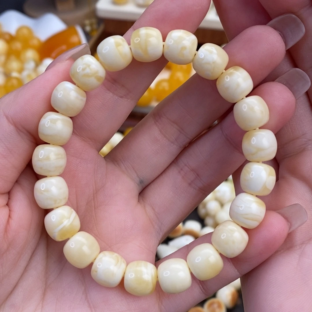 蜜蜡未镶嵌裸石手链