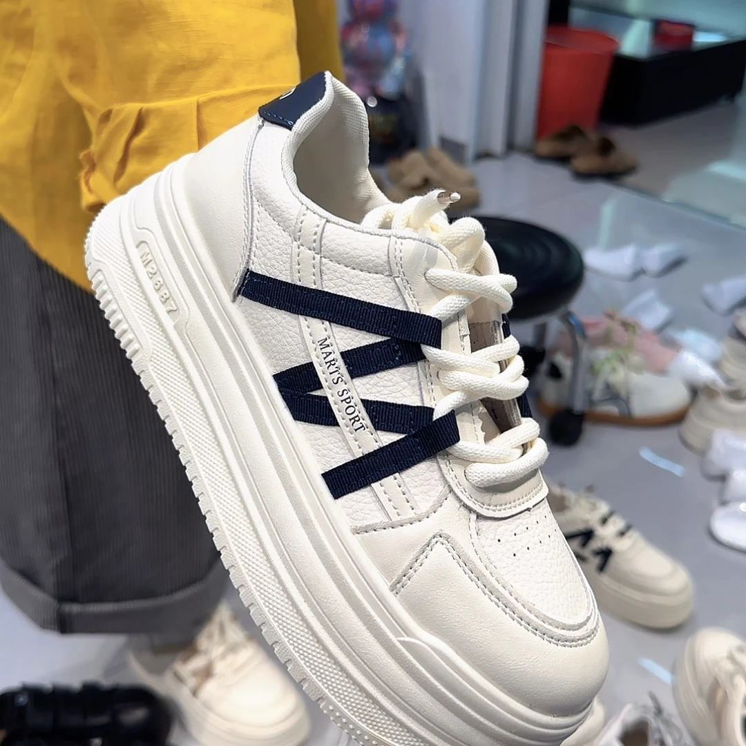 板鞋261蓝色39码一双
