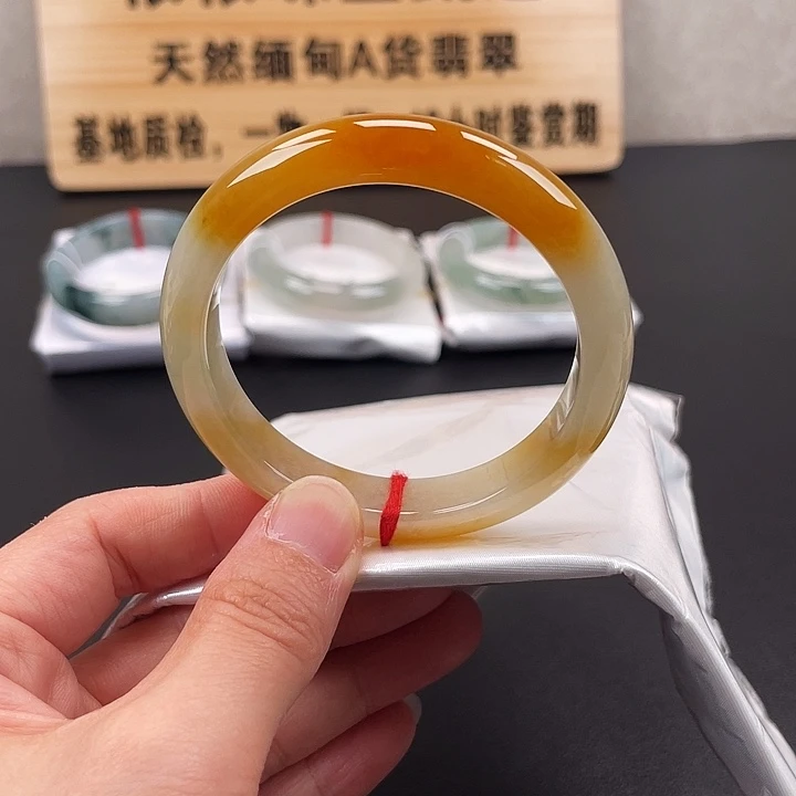 翡翠未镶嵌手镯手镯66
