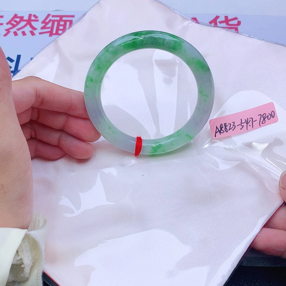 未镶嵌手镯翡翠翡翠