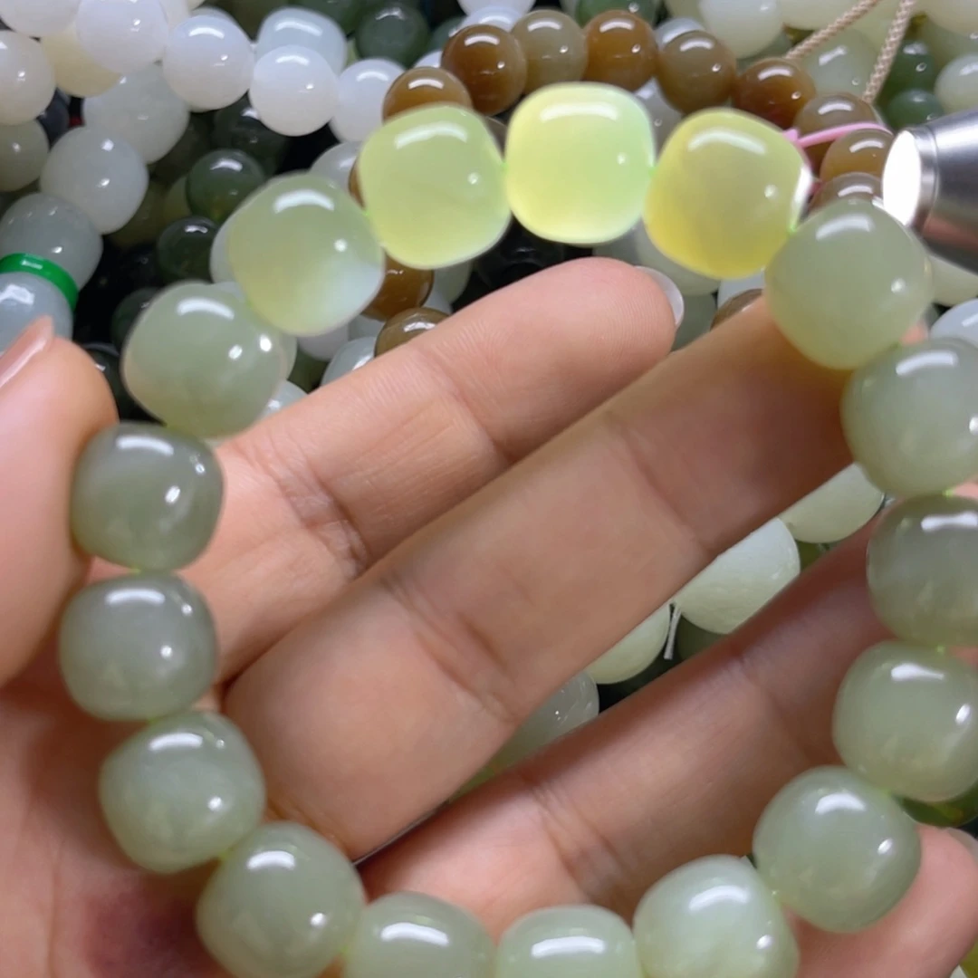 手链未镶嵌和田玉