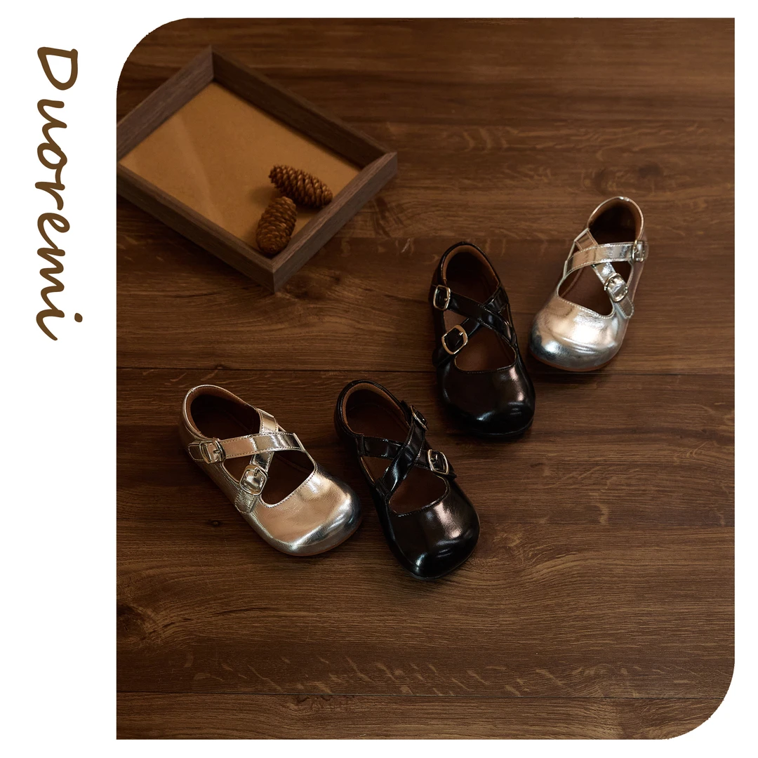 Duoremi秋季时尚BR2515新款亮面交叉带公主单鞋 舒适演出女童鞋