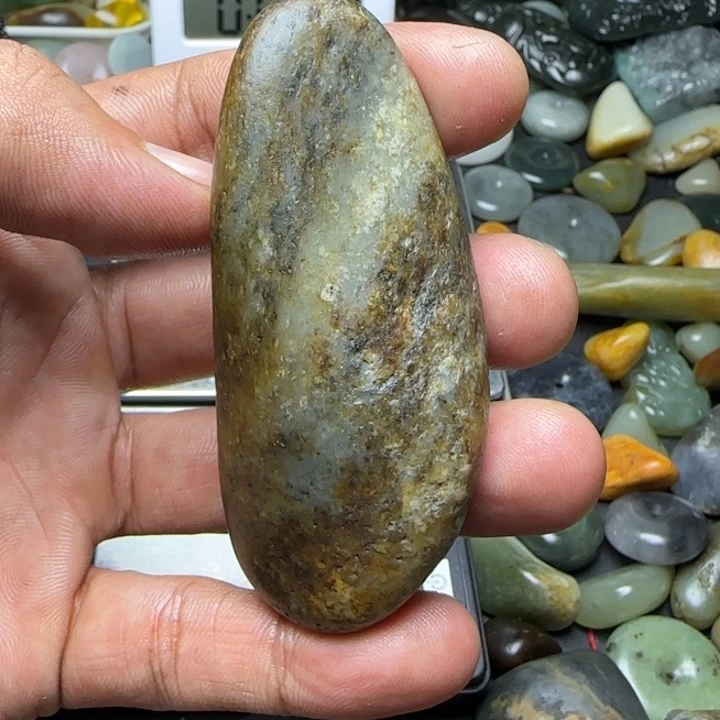 颈饰未镶嵌和田玉（子料）28