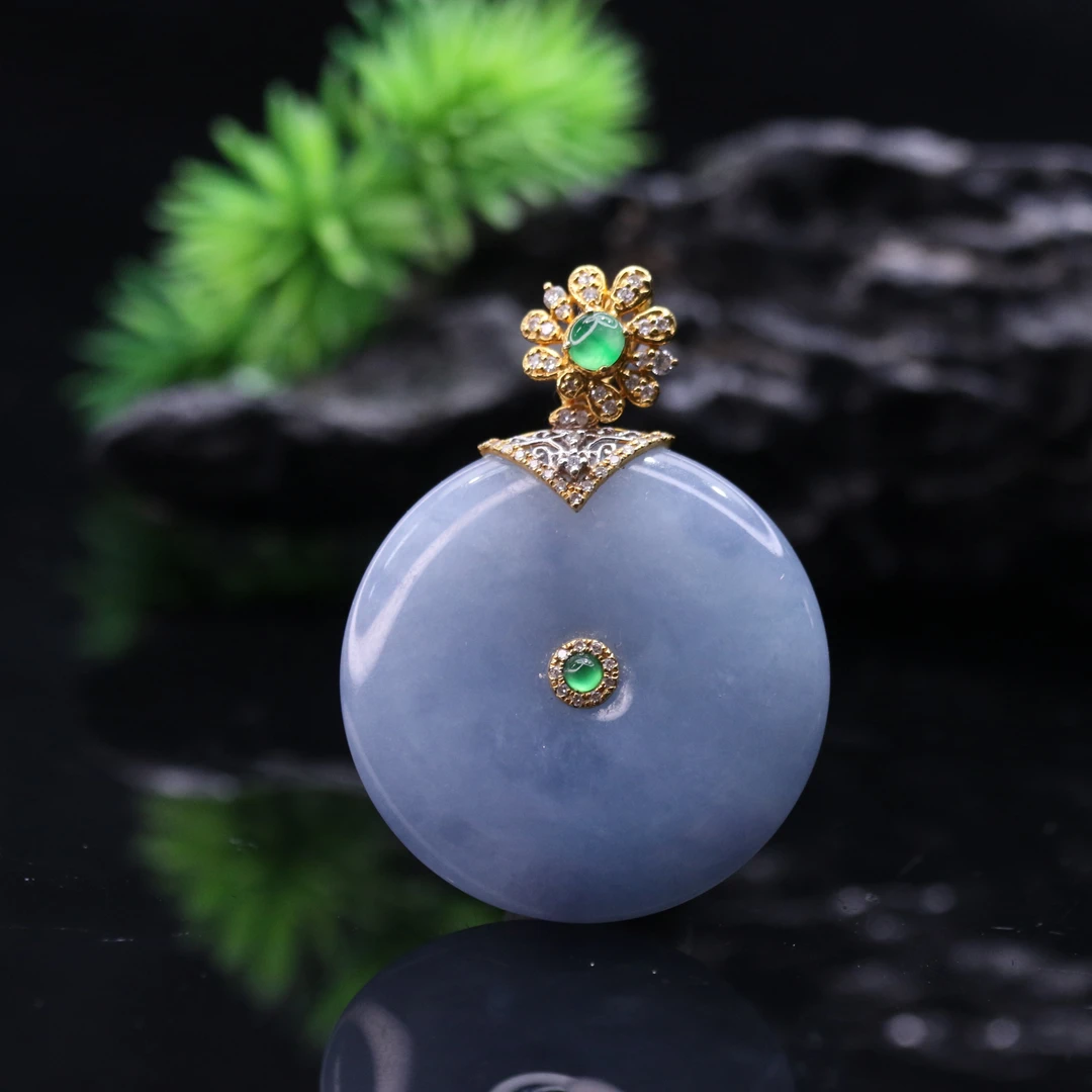 17天然缅甸翡翠A货18k平安扣吊坠/401707/上海嘉禾拍卖