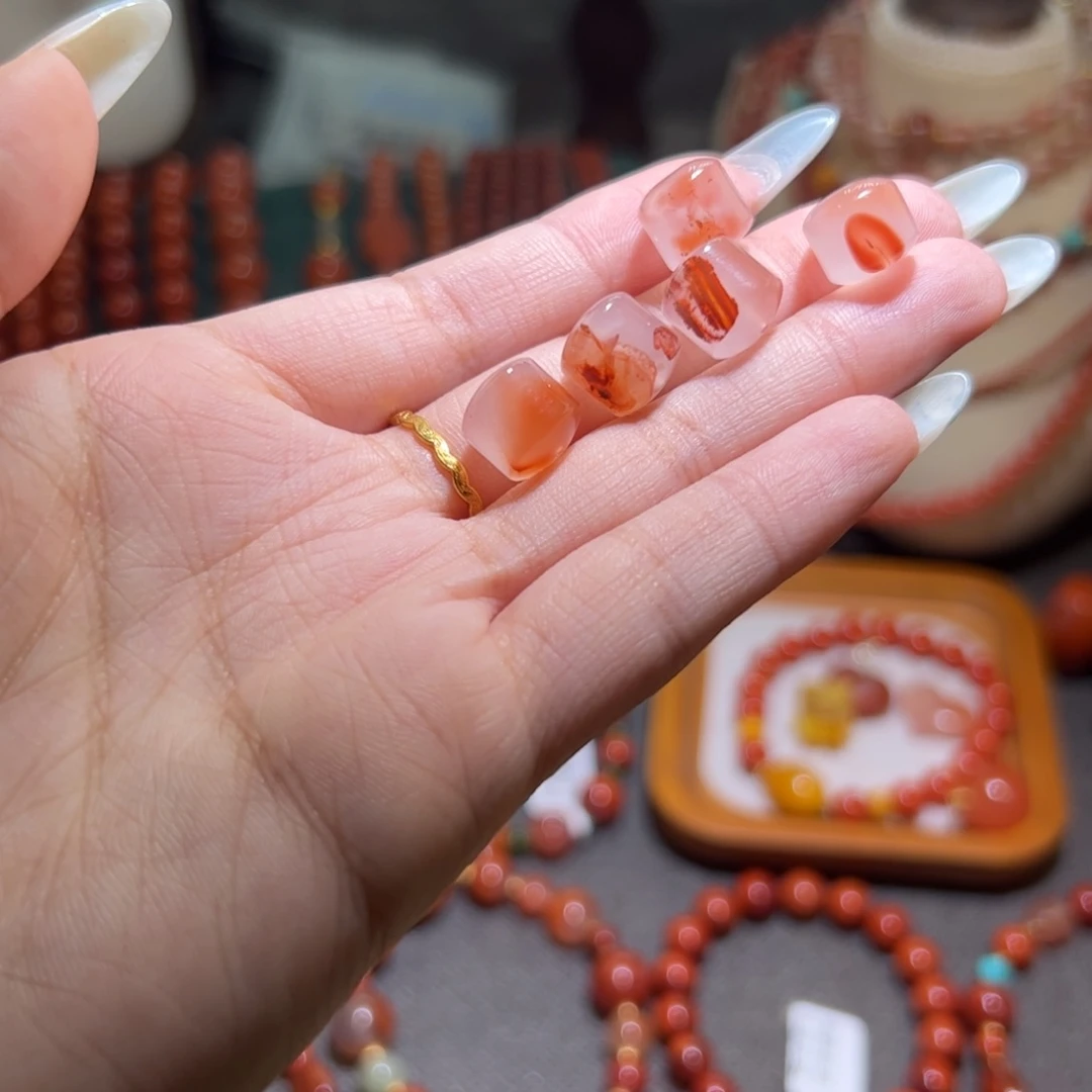未镶嵌手链南红玛瑙10mm