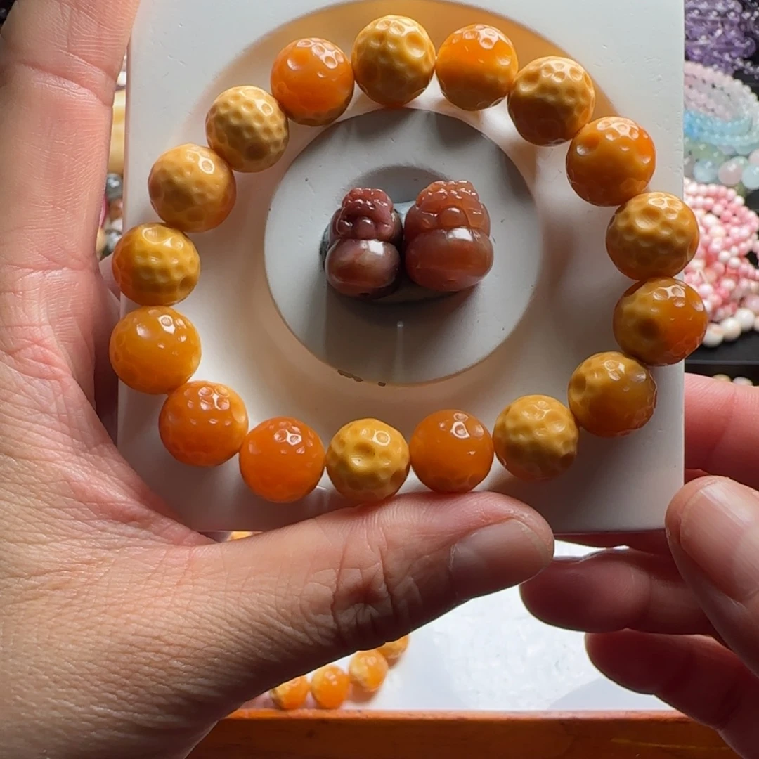 石英质玉手链未镶嵌小***逃