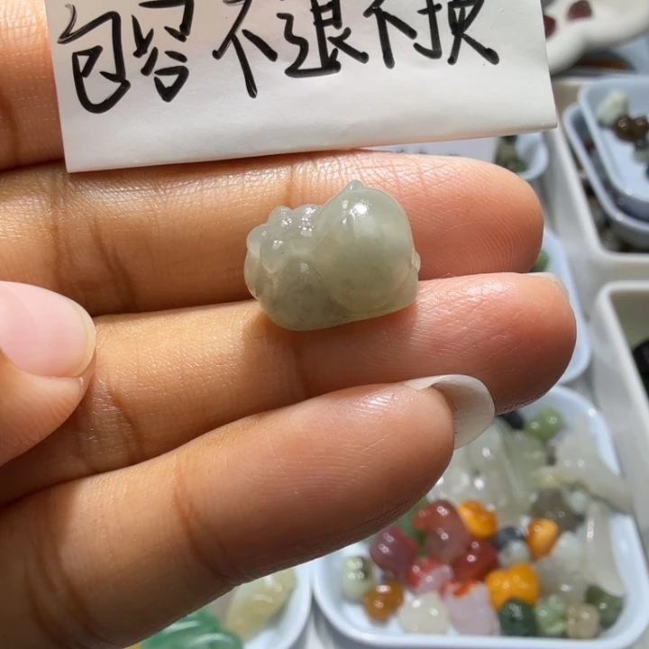 和田玉未镶嵌珠宝奇石