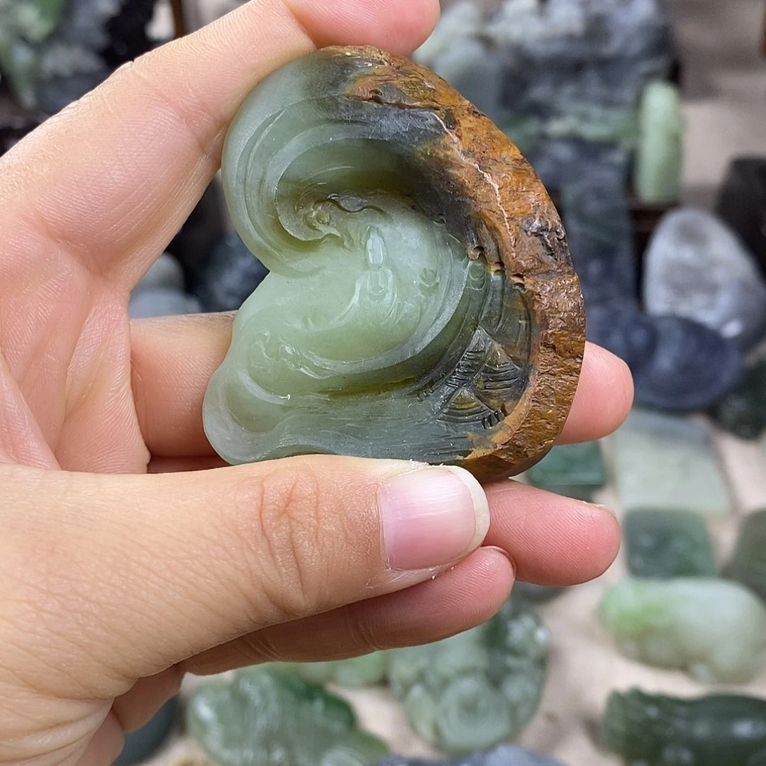 和田玉未镶嵌颈饰